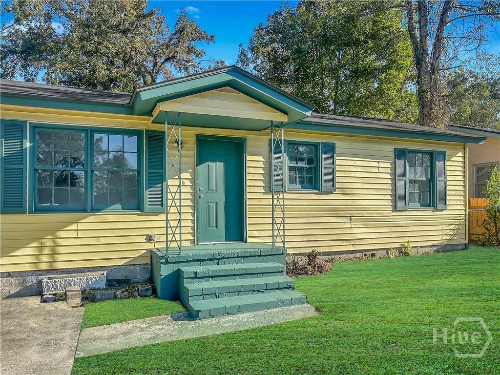 1518 Heron Street - Photo 1