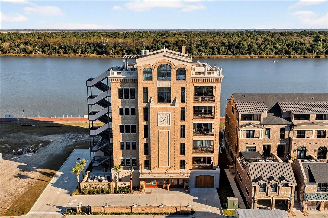 440 Geo Meyer Avenue - Photo 1