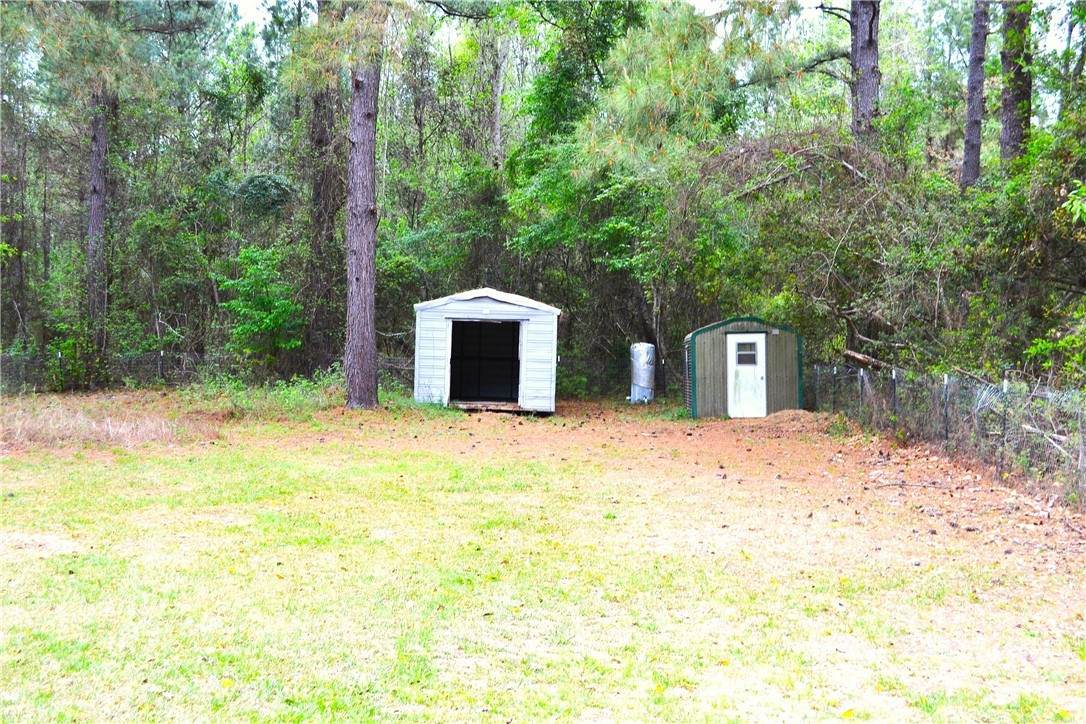 https://bt-photos.global.ssl.fastly.net/savannah/orig_boomver_1_e3db3095716882e2a2caad78e82718f8-2.jpg
