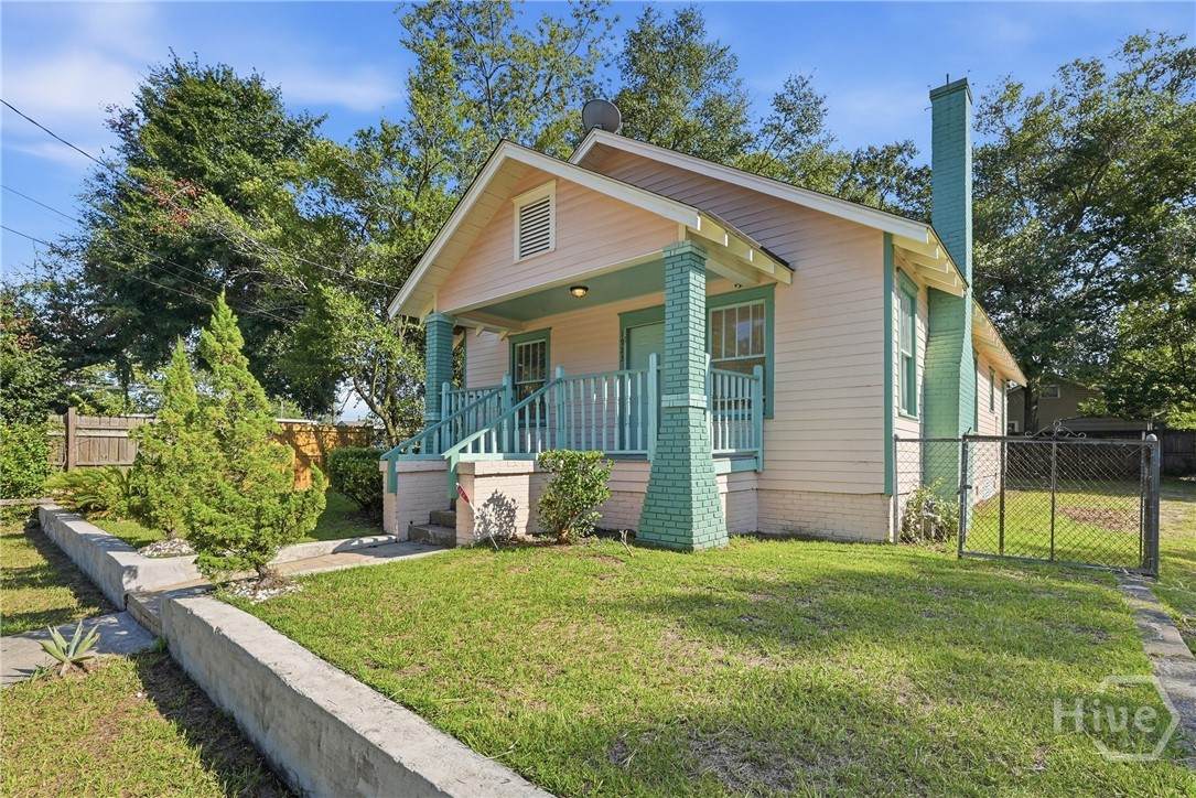 1923 Harrison Street - Photo 1