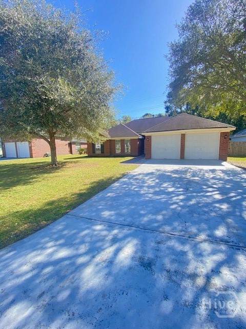 111 Laurens Lane - Photo 1