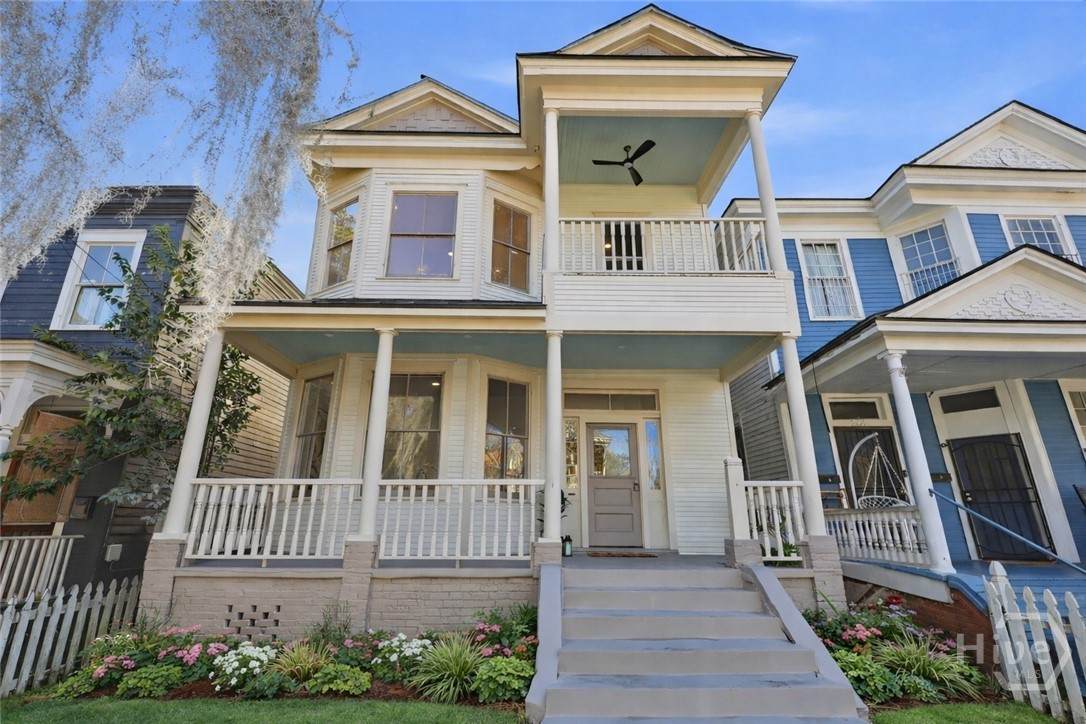 203 39th Street - Photo 1