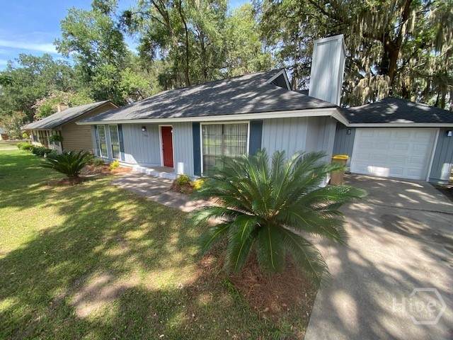 300 Robinson - Photo 1