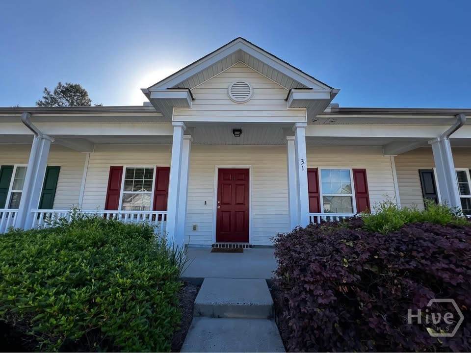 31 Falkland Avenue - Photo 1