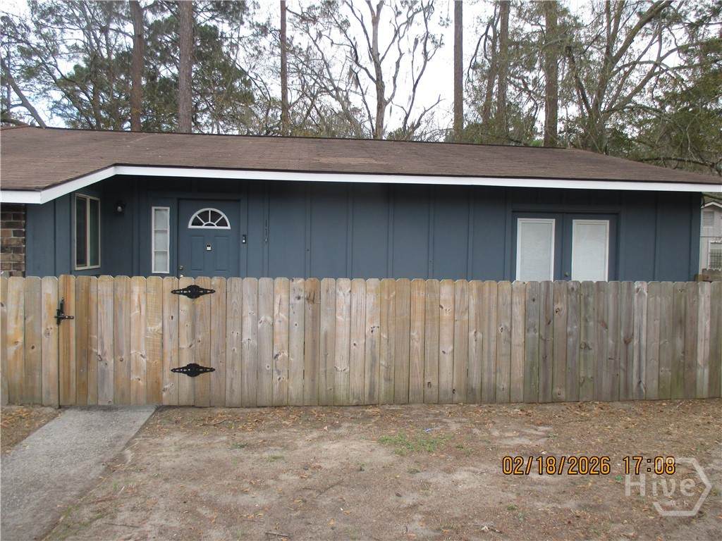119 Cherokee Circle - Photo 1