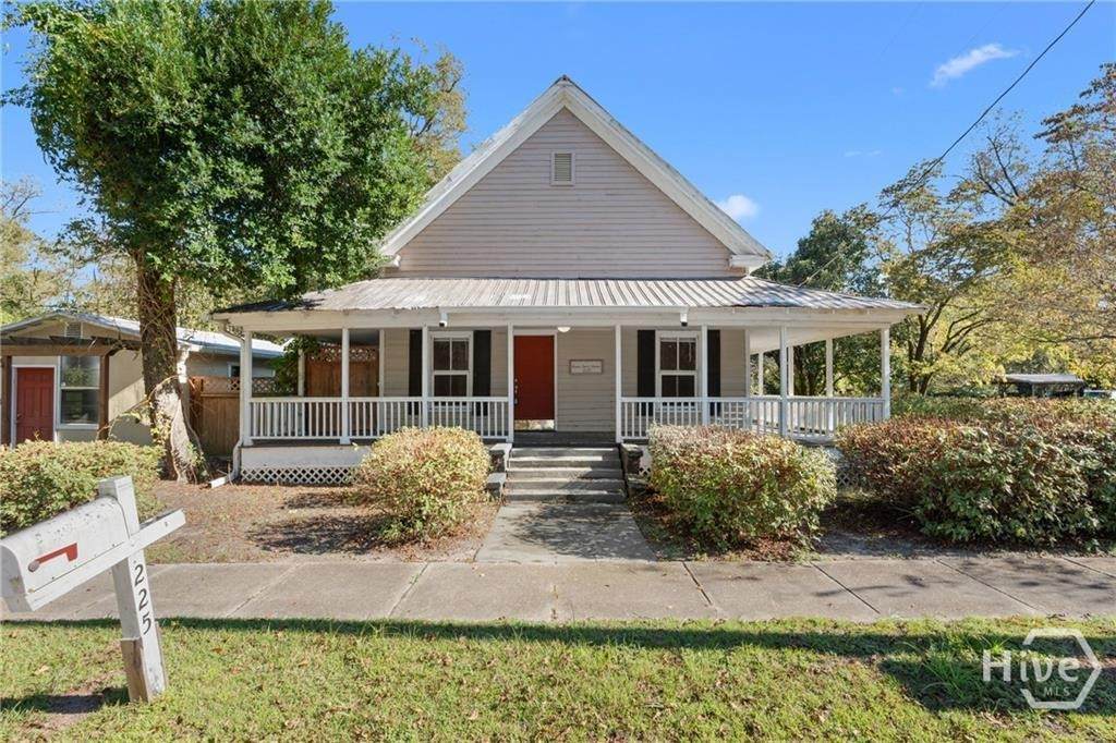 225 Oliver Highway - Photo 1