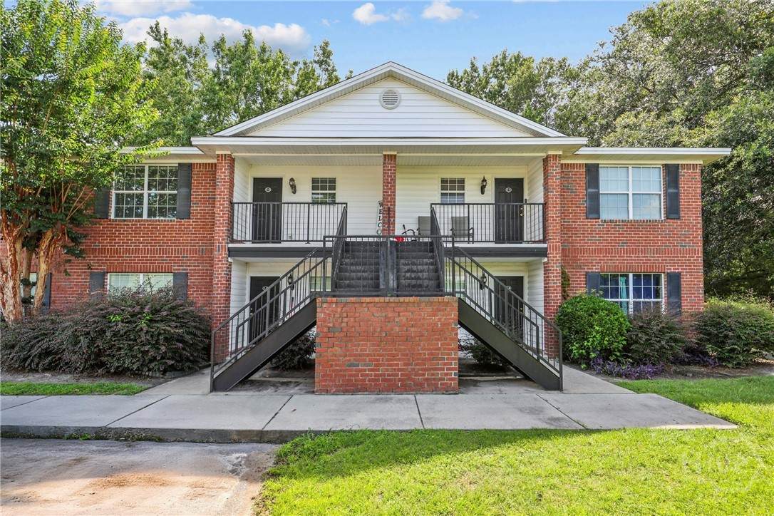 76 Al Henderson Boulevard - Photo 1