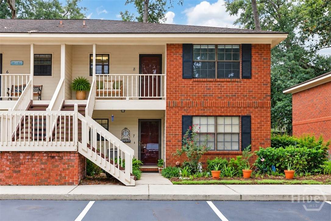8 Colony Park Drive - Photo 1