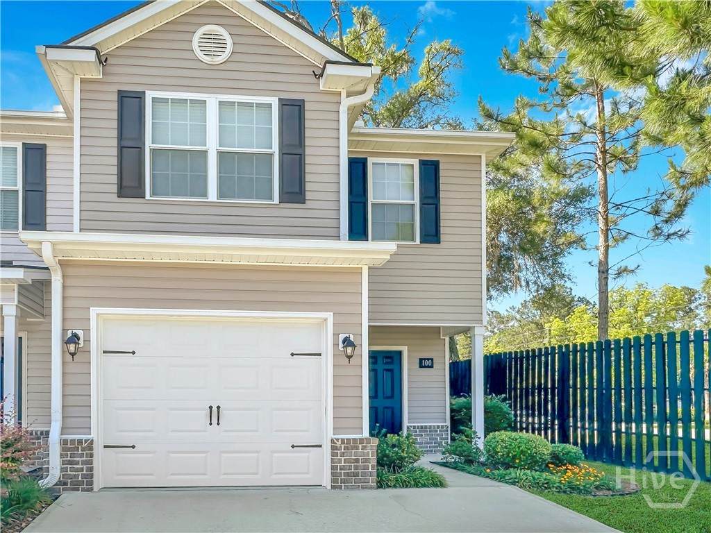 100 Regis Way - Photo 1