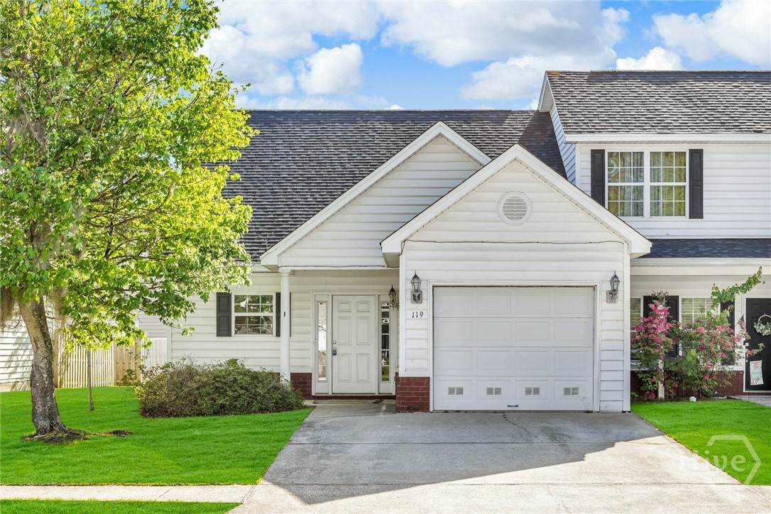 119 Cypress Pointe Drive - Photo 1