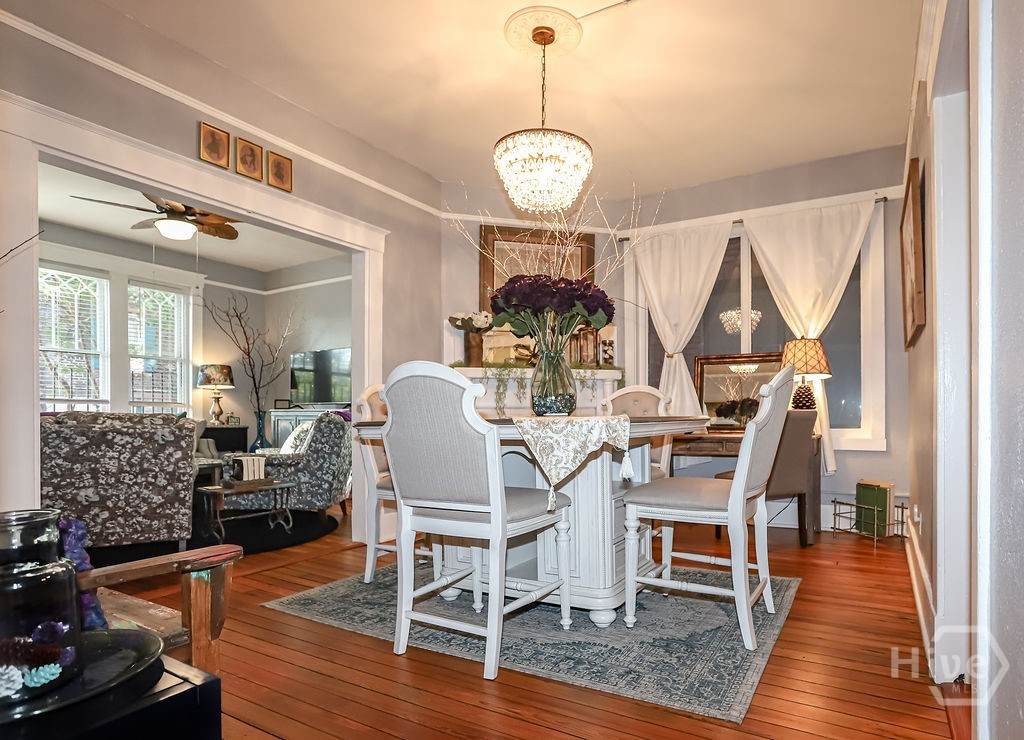 111 Lincoln Street - Photo 1
