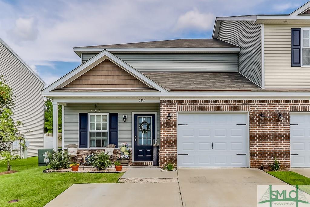 582 Governor Treutlen Circle - Photo 1