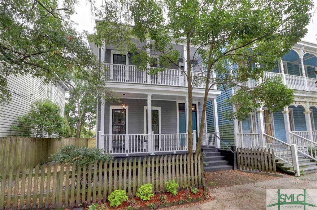 309 Henry Street - Photo 1