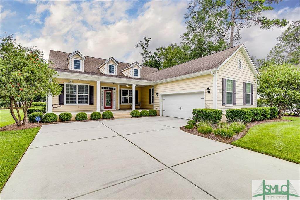 106 Oakcrest Drive - Photo 1