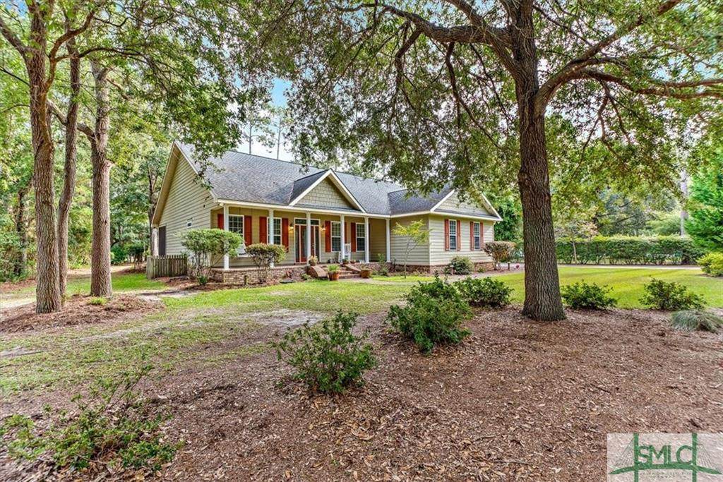 1204 Winterberry Drive - Photo 1