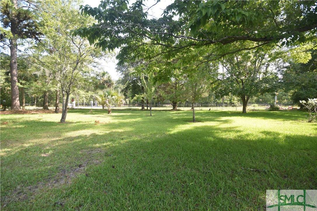 7614 Skidaway Drive - Photo 1