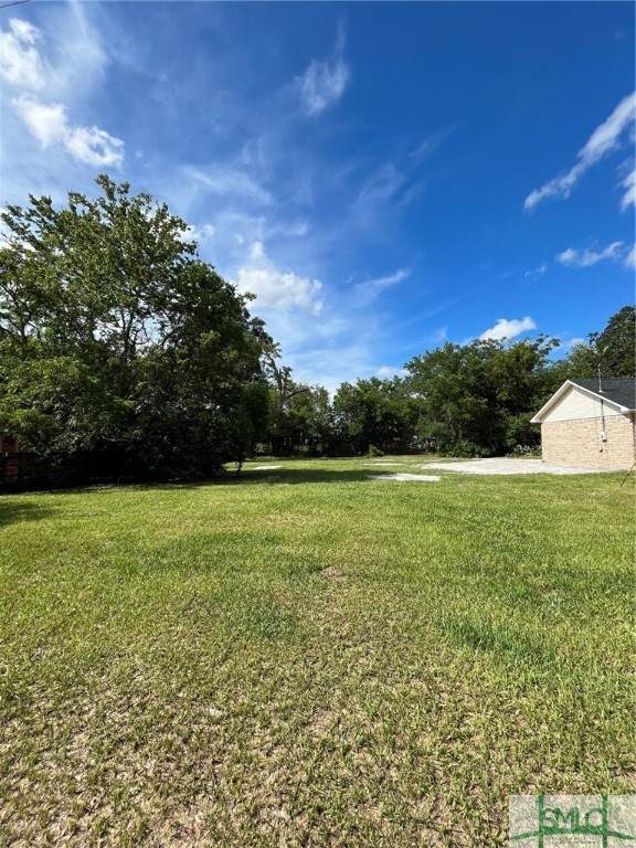 2206 Iowa Street - Photo 1