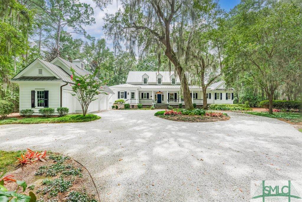 154 Spanish Moss Lane - Photo 1
