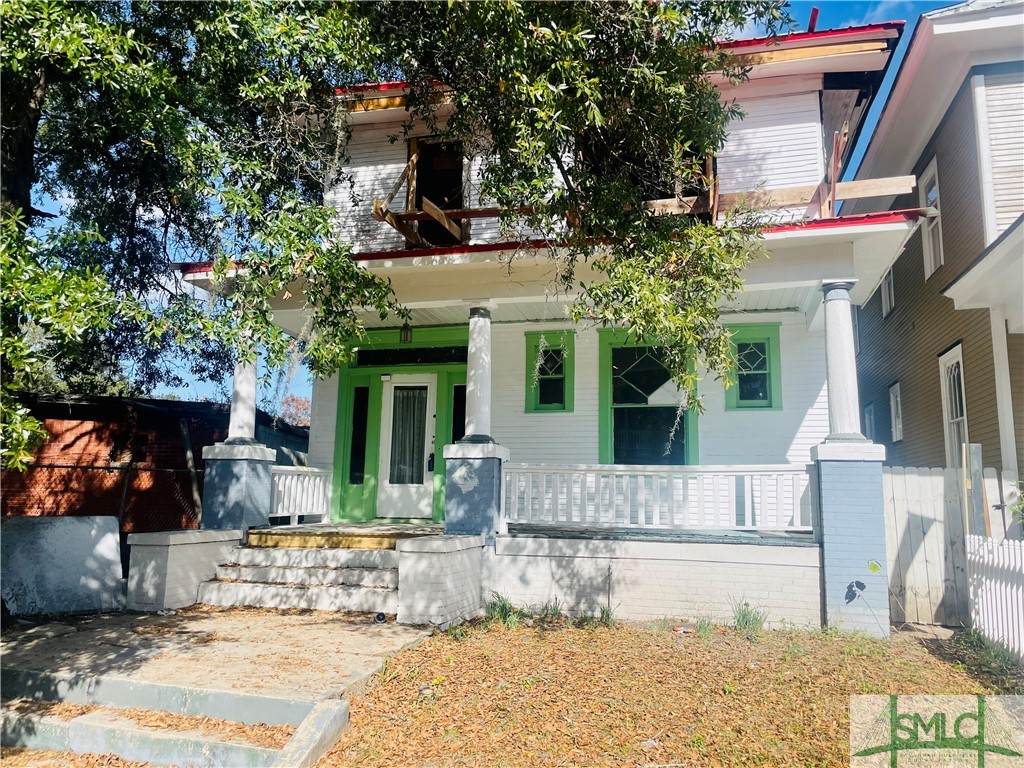 318 39th Street - Photo 1