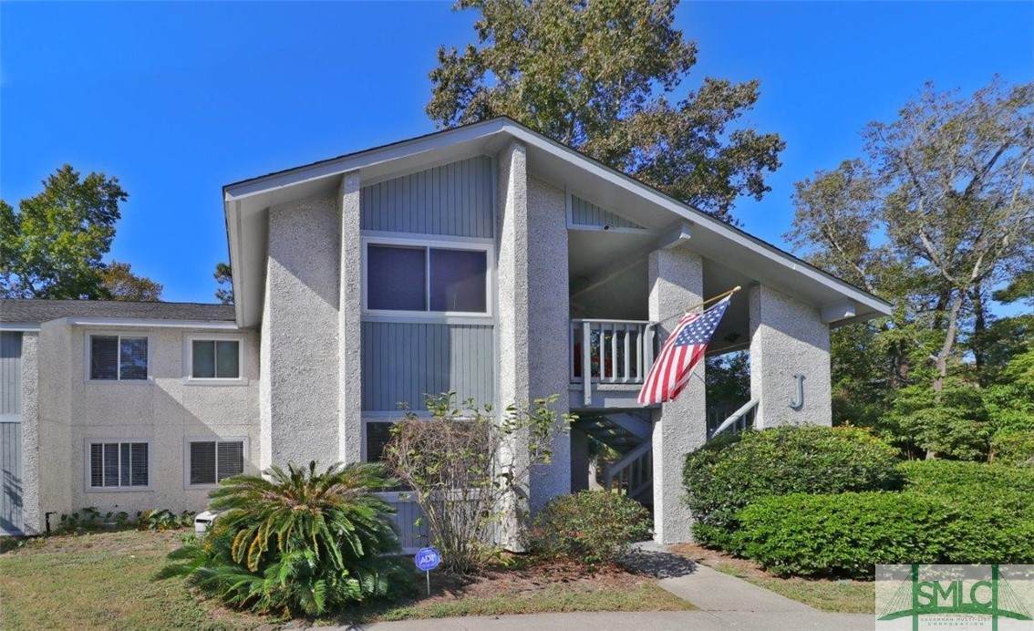 105 Shoals Drive - Photo 1