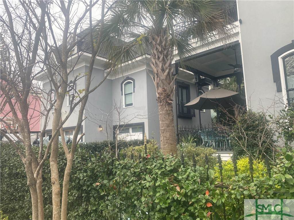 15 37th Street - Photo 1
