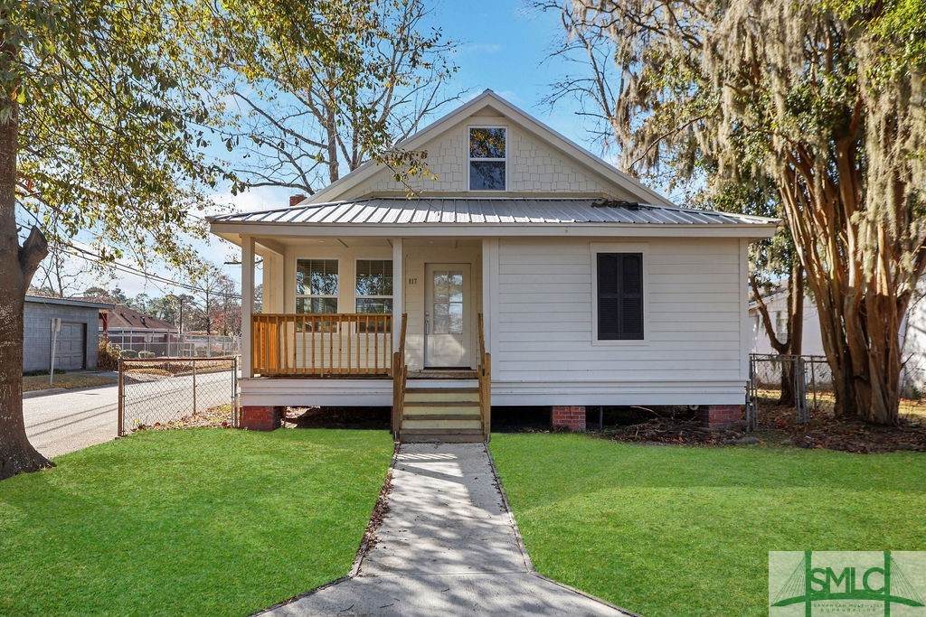 817 70th Street - Photo 1