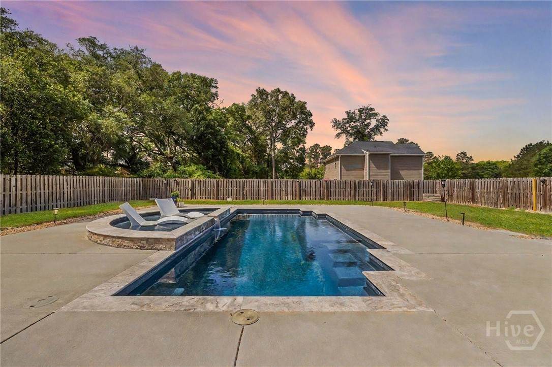 106 Greenbriar Drive - Photo 1