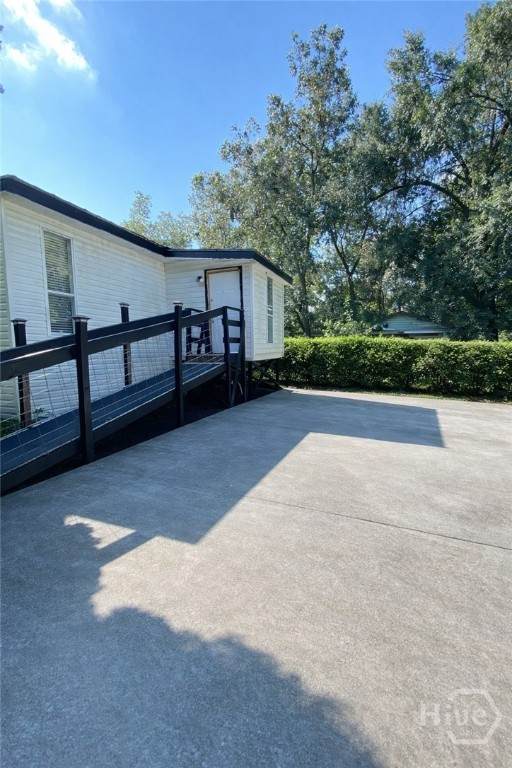 1611 Henry Street - Photo 1