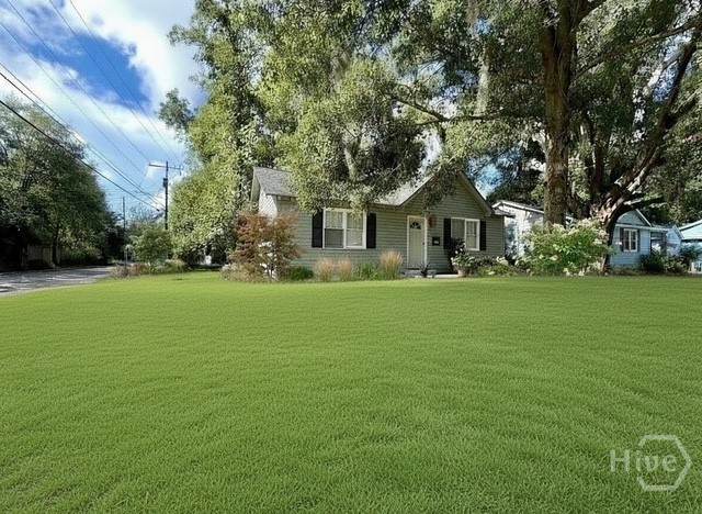 2033 California - Photo 1