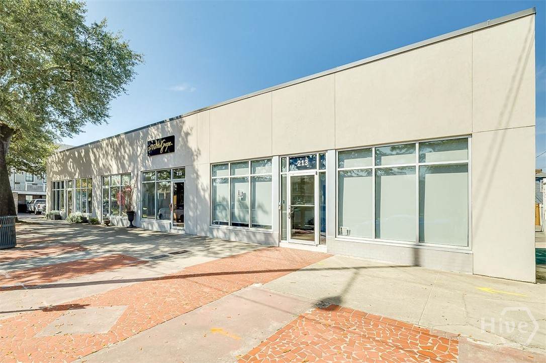 215 Broad Street - Photo 1