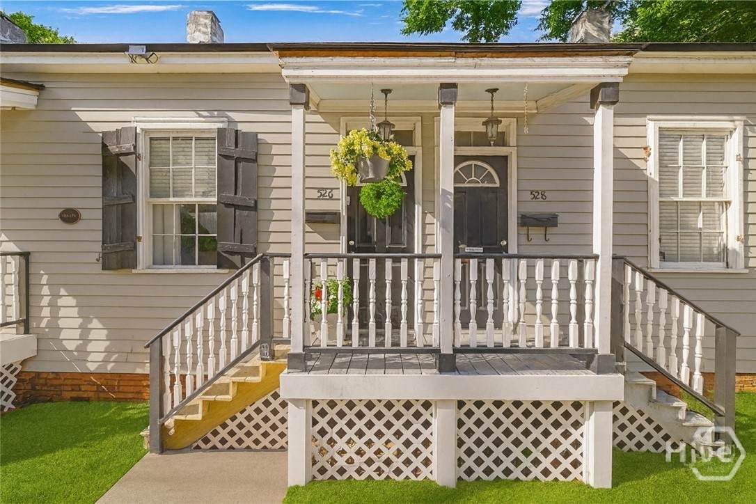 526 Gwinnett Lane - Photo 1