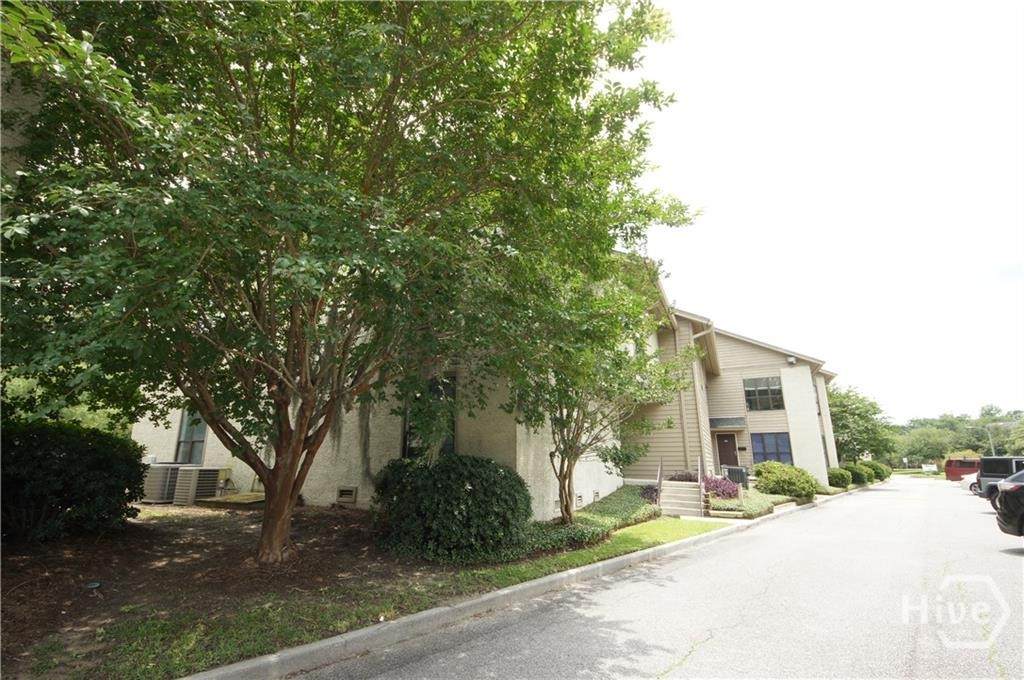 355 Commerce Place - Photo 1