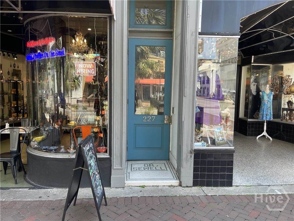 227 Broughton Street - Photo 1