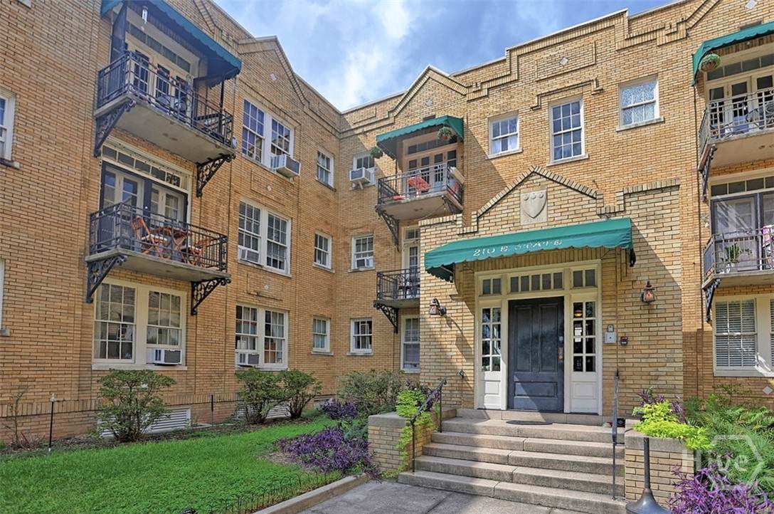 210 State Street - Photo 1