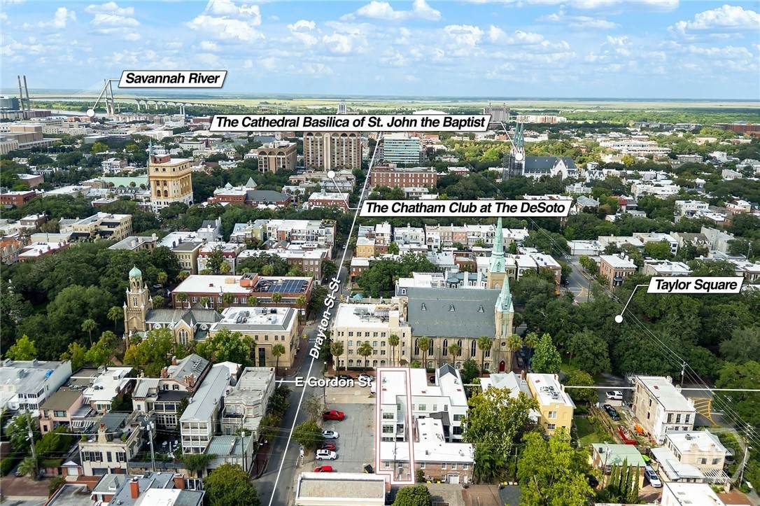 105 Gordon Street - Photo 1