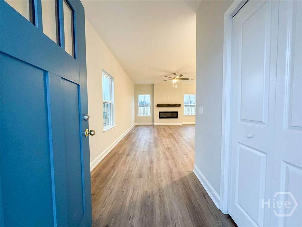 https://bt-photos.global.ssl.fastly.net/savannah/orig_boomver_1_SA341536-1.jpg