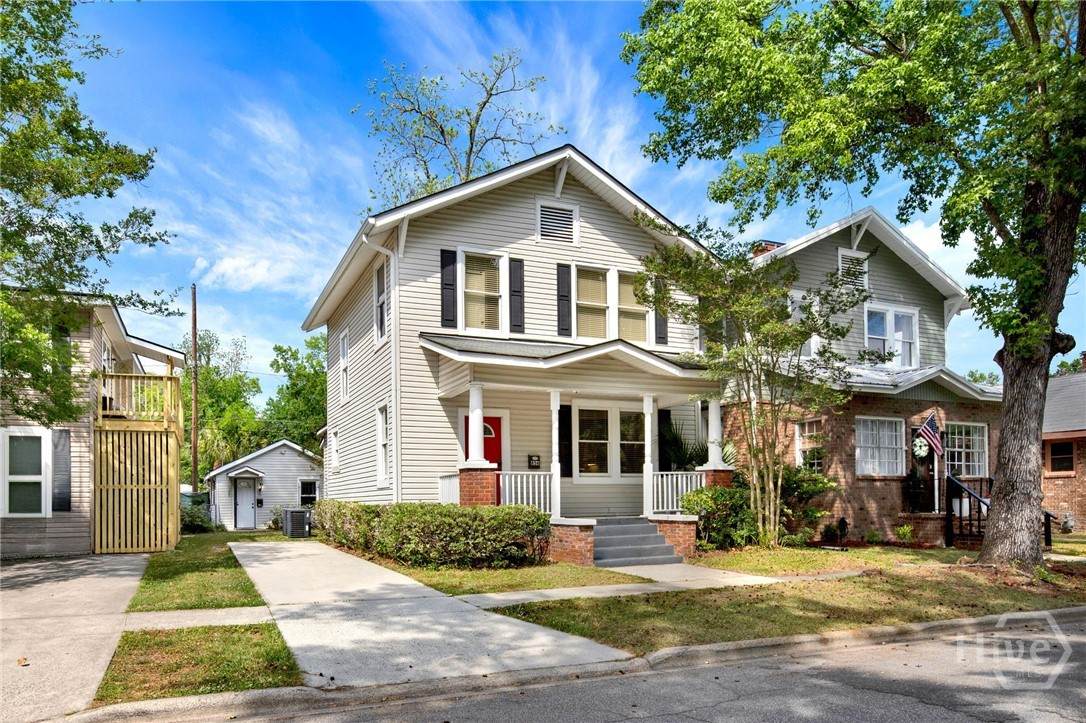 856 35th Street - Photo 1