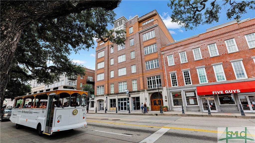 165 Bay Street - Photo 1