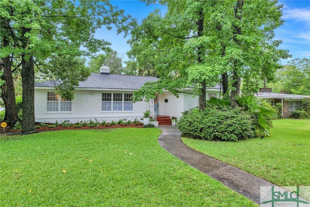 331 La Fayette Circle - Photo 1