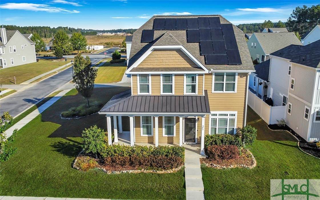 203 Clearwater Circle - Photo 1