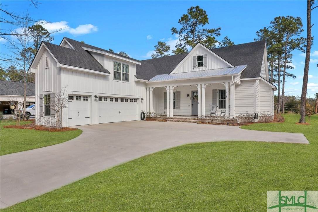 435 Waterways Parkway - Photo 1