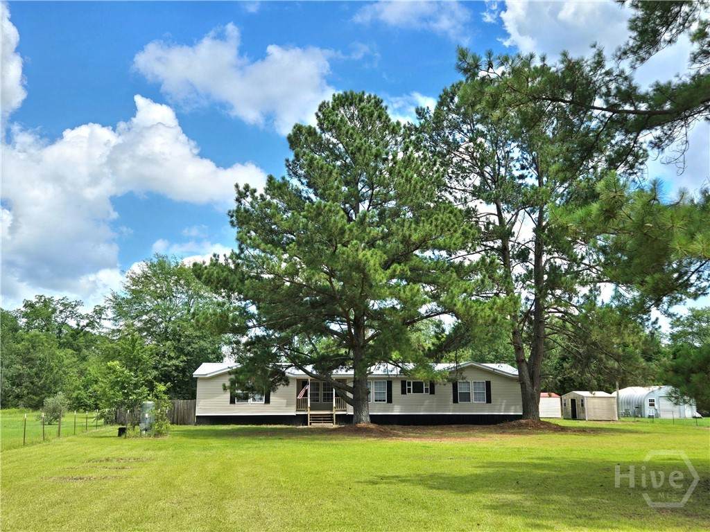 381 Meadow Road - Photo 1