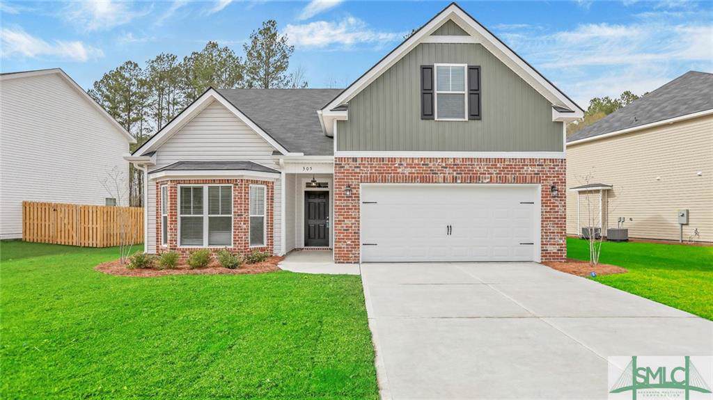 305 Coconut Drive - Photo 1