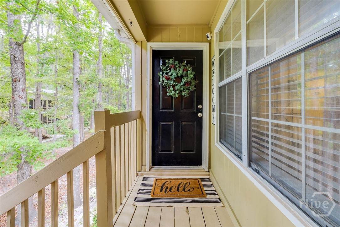 401 Cromwell Road - Photo 1