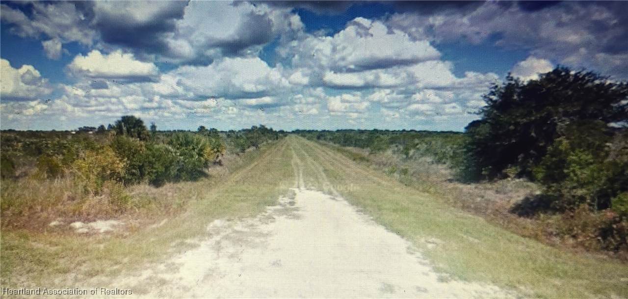 17718 266 Street - Photo 1