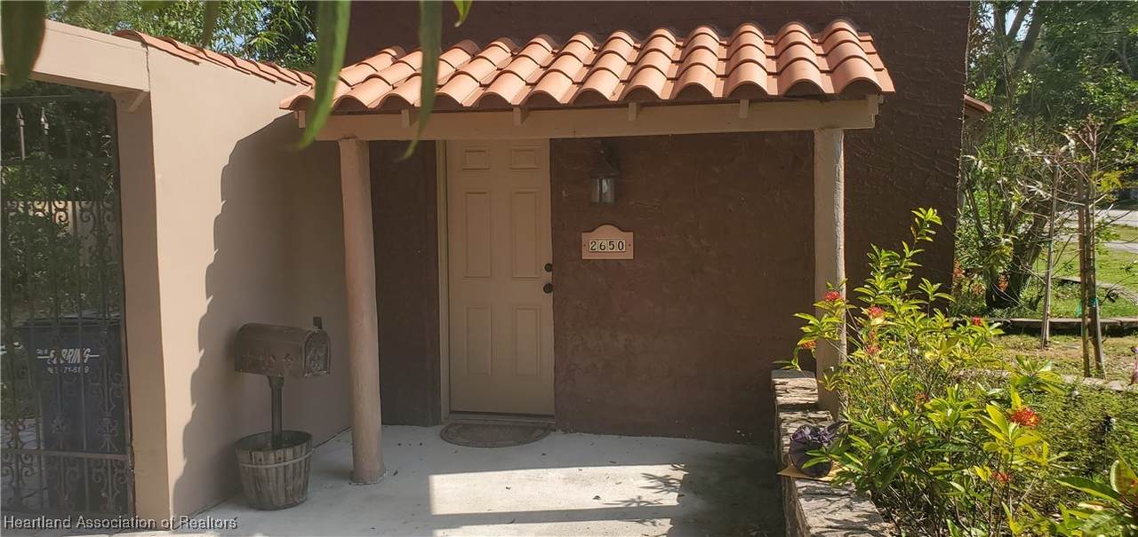 2650 Lakeview Drive - Photo 1