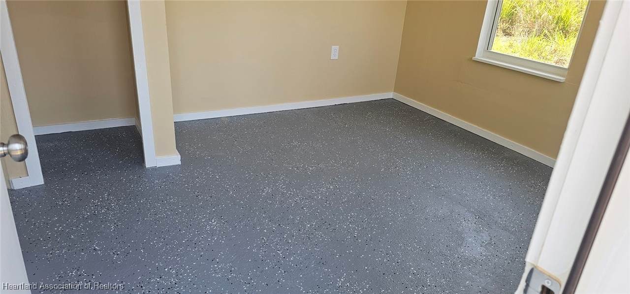 105 Taylor Street - Photo 1