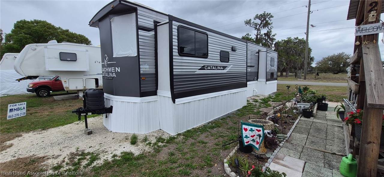 1621 Lake Reddy Boulevard - Photo 1