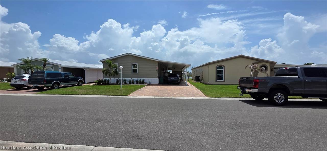 4340 15th Way - Photo 1
