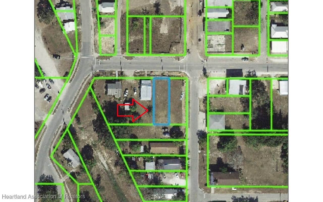 112 Hal Mcrae Boulevard - Photo 1